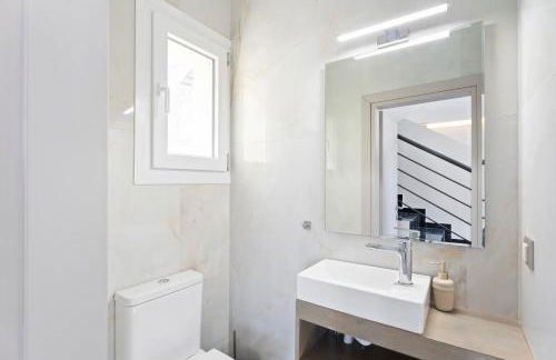 Annasa Fine Living Villa Suites - Photo 17