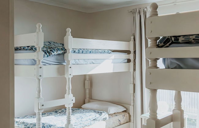 Baudin House - Photo 5