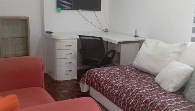 Casa com 2 quartos Mobiliada próxima ao Batel e Parque Barigui - Foto 2