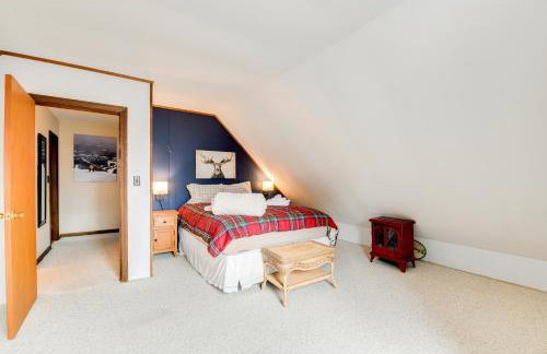 Pet-Friendly Home with Deck 4 Mi to Jay Peak Resort - Foto 17