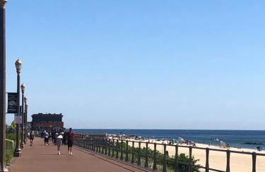 Beach House in Long Branch NJ - Foto 8