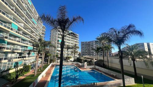 Modern apartment with a big pool and free parking - Foto 5