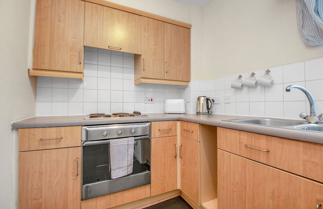 Tony Asga - Coady Apartment - Photo 12