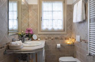 Luxury Tricolare con 6 posti letto e Giardino Privato-Garage & WIFI - Photo 15