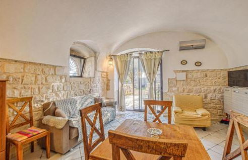 Cozy Home In Modica With Kitchenette - Foto 23