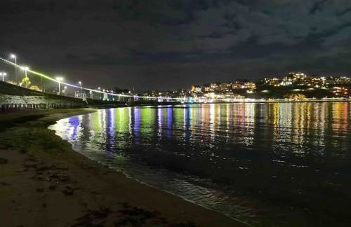 Lovely Two Bedroom Apartment, with private garden! - Photo 1