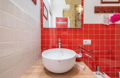 CHARMING HOUSE con doccia sensoriale e cortile interno - CENTRO STORICO - Foto 19