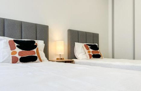 Loulé Sunny Retreat by LovelyStay - Photo 31