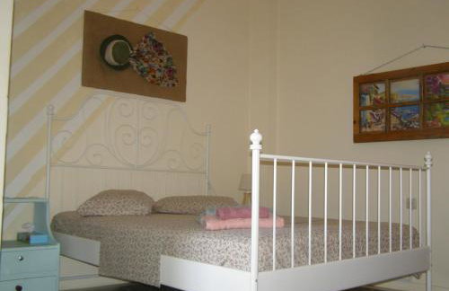 Doll house next to the sea - Foto 15