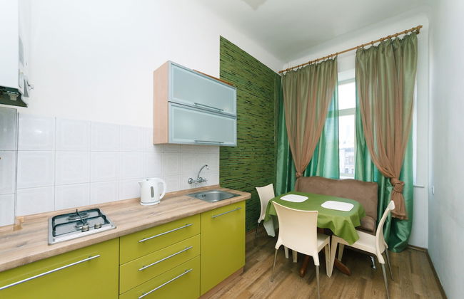 Rent Kiev Lva Tolshtoho Square - Foto 12