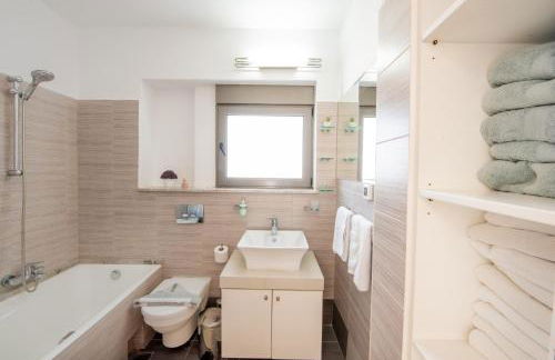 Villa CostaMare - enjoy lazy days on the private Pool-Jacuzzi - Foto 45