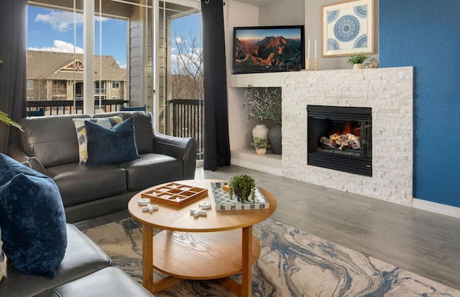 Timberline Retreat King Bed, Fireplace & Pool! - Foto 11