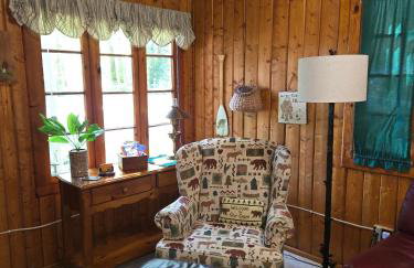 Lake Access! Twin Birch Resort - The Brown Bear - Foto 20