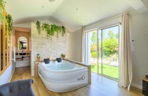 L'Essentiel - Love 5 Etoiles - Foto 1