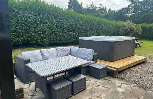 Stables Cottage by Group Retreats - Photo 2