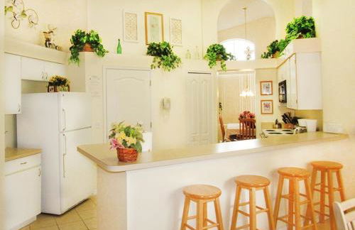 Family Fun Vacation Home 4 Bedroom Villa by RedAwning - Foto 6