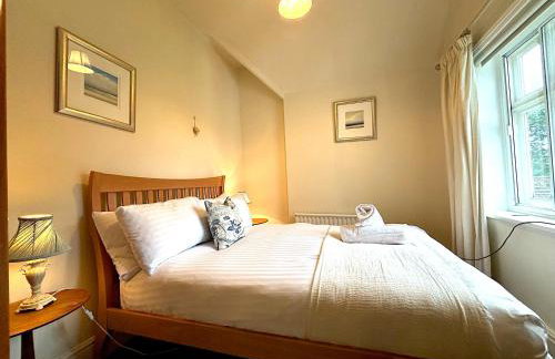 Spacious 4-Bed Home - Oswestry - Families & Groups - Foto 9