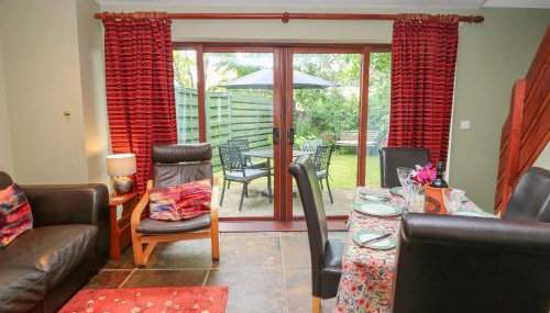 Magnolia Cottage - Photo 3