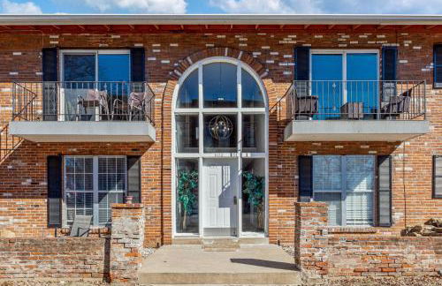 604 1 Two Bedroom One Bath with King near Main Street - Foto 19