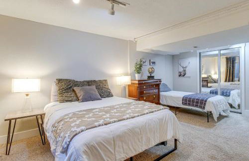 6 Mi to Dtwn Arvada Home with Hot Tub and Yard - Foto 22