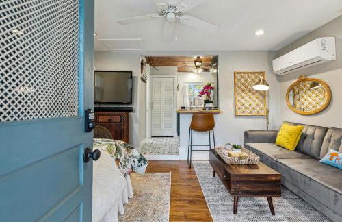 The Cultural District Cottage - Photo 2