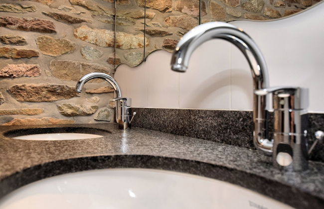 Forest-edge Stay, Burtonville - Photo 30