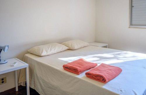 Apartamento Suite mais 2 QTS Espaçoso Ar Cond SQ21 - Foto 20