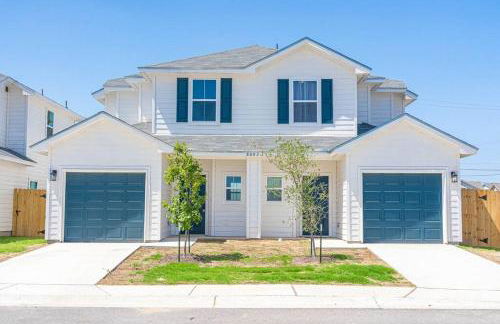 Gorgeous, Brand New 3 Bedrooms Home- Built 2024, Near SeaWorld & Lackland AFB - Foto 43