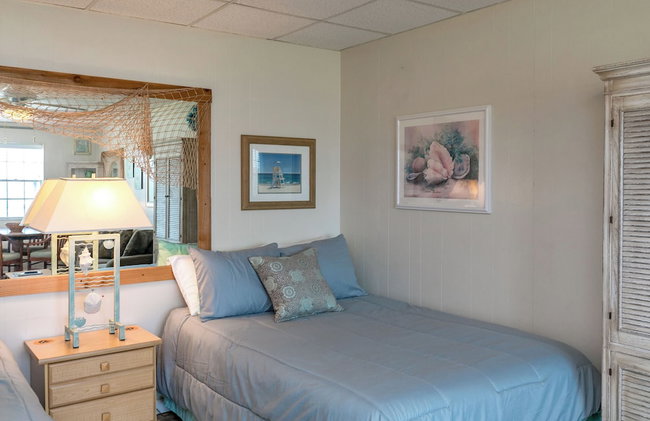 Buried Treasure by Silver Sands Vacation Rentals - Photo 33