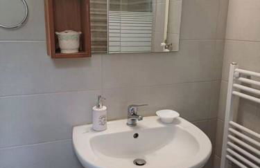 Sofia's Yard House - Foto 40