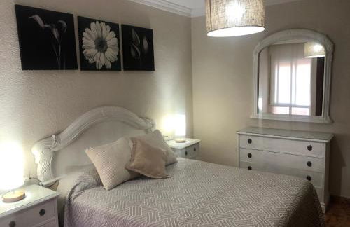 Piso en Pedregalejo a 50m de la playa. - Photo 12