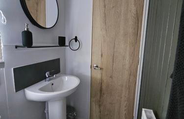 Jurassic Bliss - stylish static caravan with partial sea view at Durdle Door - Foto 34