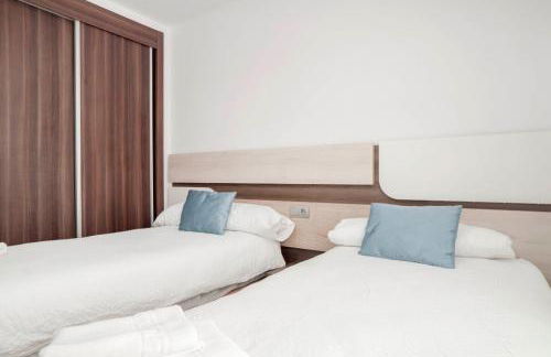 Premium Penthouse by AQUA Apartments - Photo 11