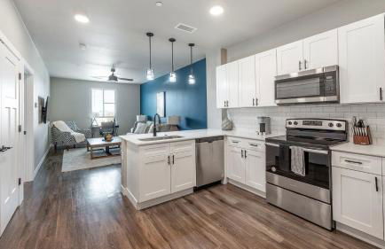 Landing Apartments at Ballpark Village - Goodyear - Foto 10