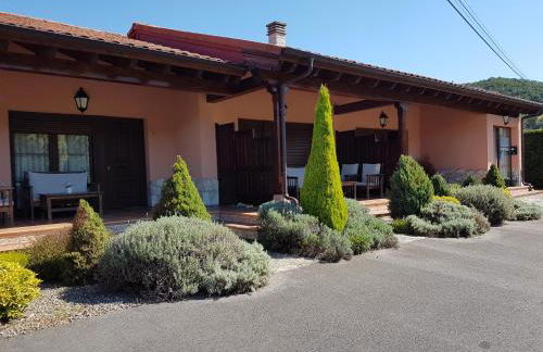 Apartamentos El Pedrayu - Photo 2