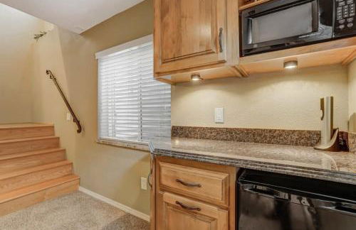 Mountainside View Firepit & Hot Tub - Foto 34