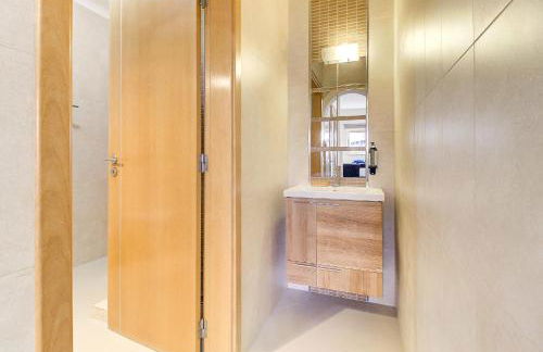 Amazing Home with Balcony & Barbecue - Foto 11