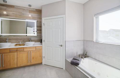 Icon Playce: Beachfront with 360 rooftop - Foto 27