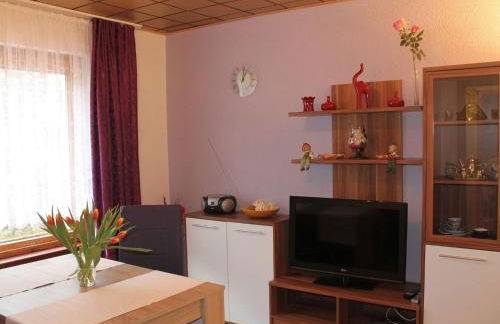 Bungalow in Alt Bukow Near the Beach - Photo 5