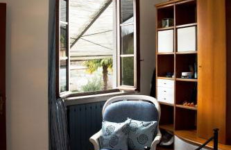 Tinas yellow home - Photo 19