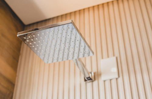 Suite Luxo com Piscina Privativa e Jacuzzi - Foto 22