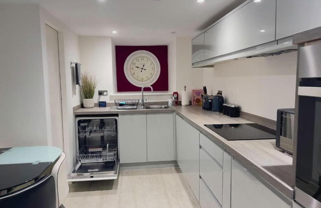 Spacious1br-6guests-walktoshops-fastwifi - Photo 10