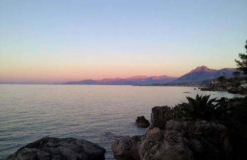 Alle due Torri, villa sulla roccia a picco sul mare - Foto 64