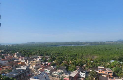 Apartamento aconchegante, linda vista e com garagem - Foto 22