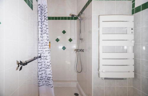 Le Mas pierre et soie - Photo 34