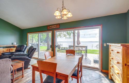 Kalkaska Retreat Private Hot Tub, Dock, Fireplace - Foto 9