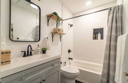 Downtown Lonestar Bungalow at Beer Ranch Project - Foto 10