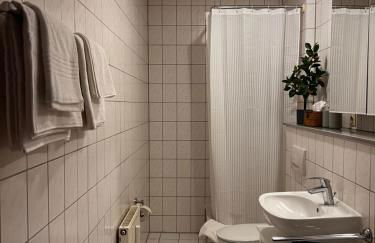 City-View Studio with Balcony, Dessau - Foto 7