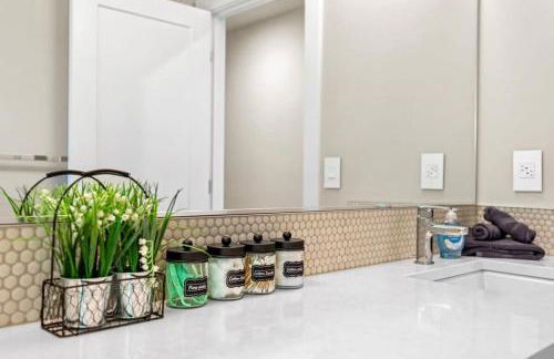 Bellevue DT Contemporary Fortress Walk to QFC - Foto 50