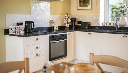 The Stables - Photo 3